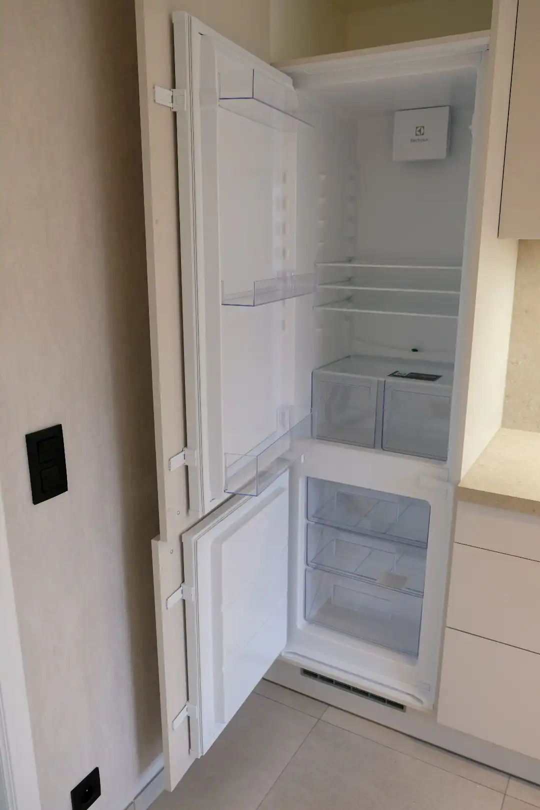 Gerenoveerd appartement met 2 slaapkamers, terras en tuin centrum Brakel foto 9