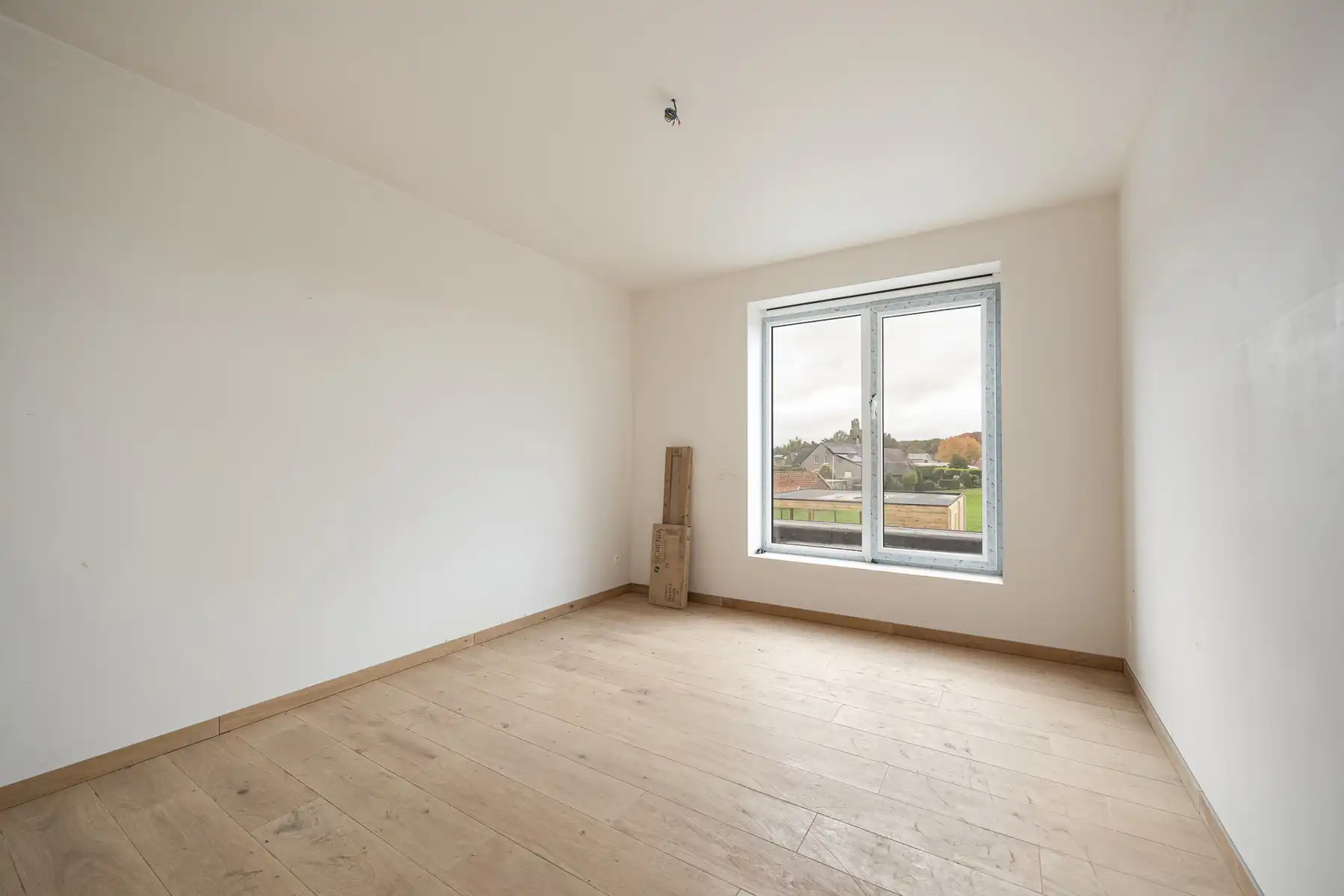 Woning met 3 slaapkamers en carport/fietsenberging op perceel van ca 366m² foto 13