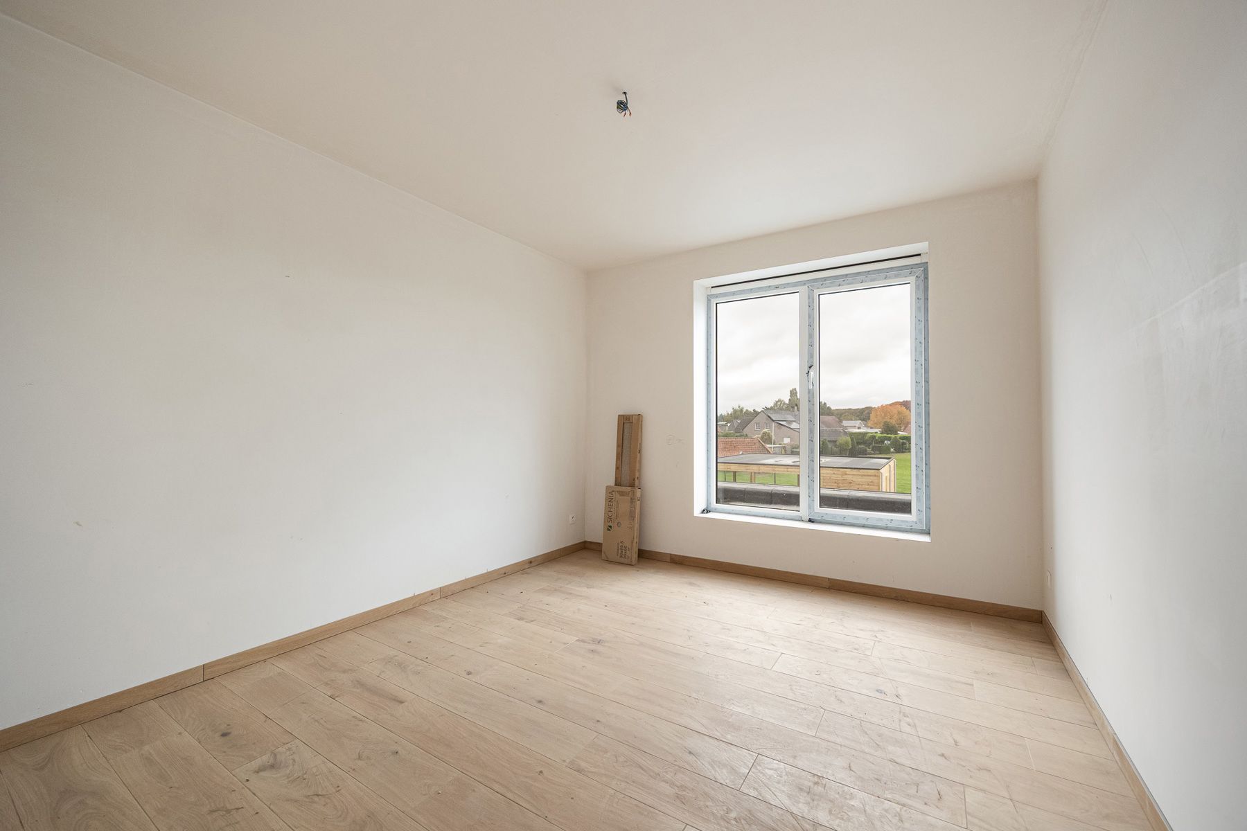 Woning met 3 slaapkamers en carport/fietsenberging op perceel van ca 366m² foto 13