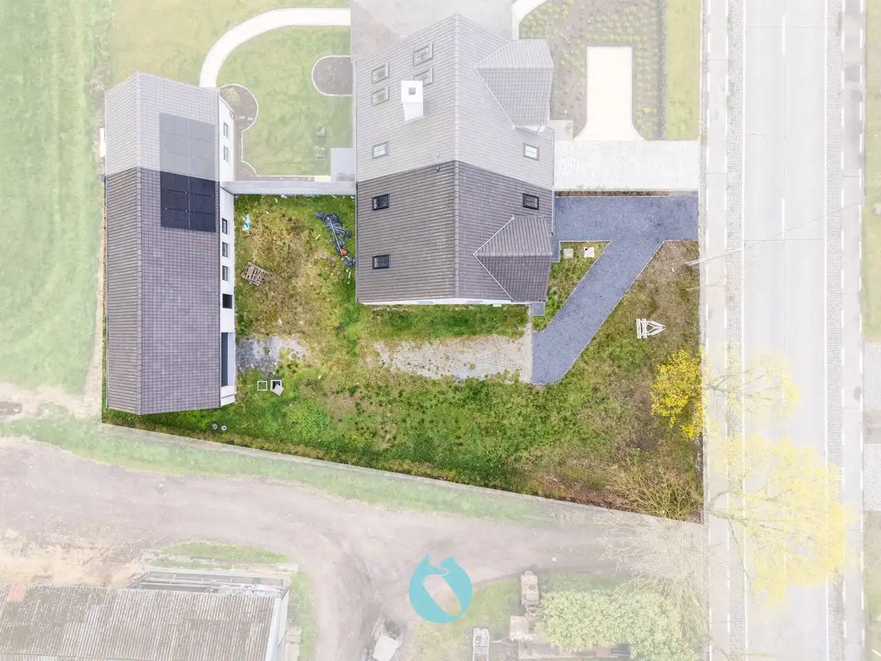 Casco halfopen woning met bijgebouw (100m²) op landelijke locatie foto 7