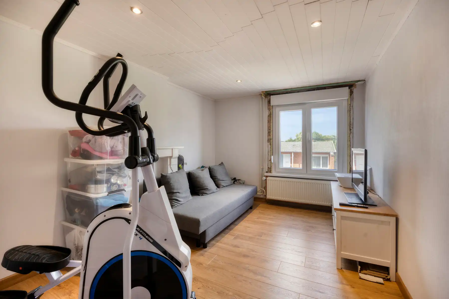 Karaktervolle, ruime woning met onderhoudsvriendelijke tuin foto 18