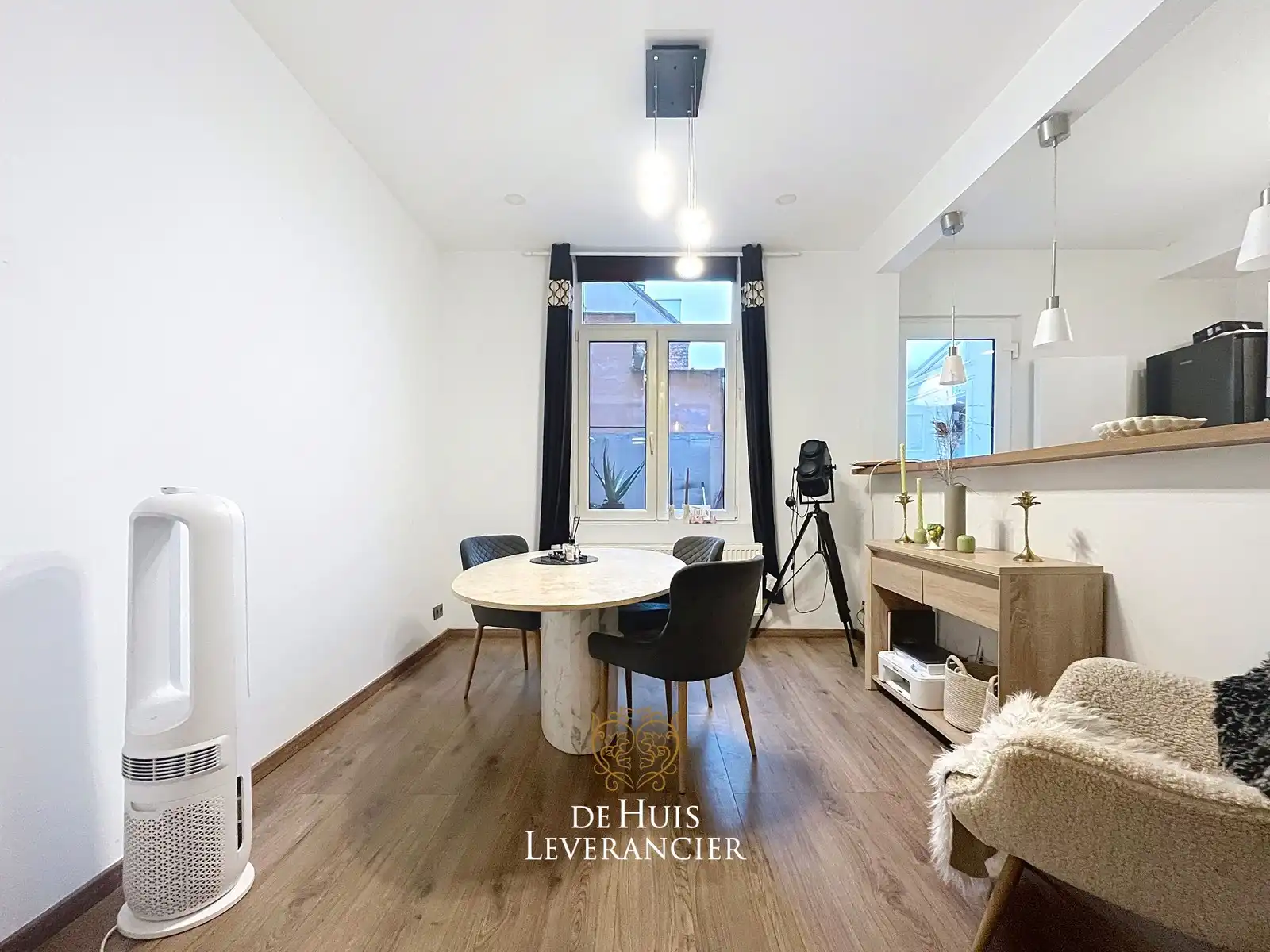 IN OPTIE - Instapklare woning met drie slaapkamers en twee badkamers foto 37