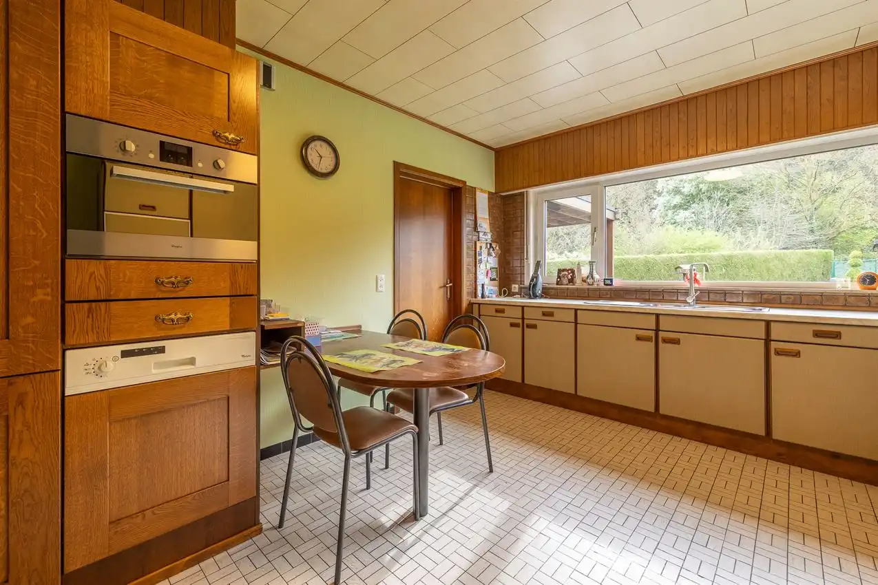 Charmante gelijkvloerse woning met 3slk,  tuin en garage foto 12