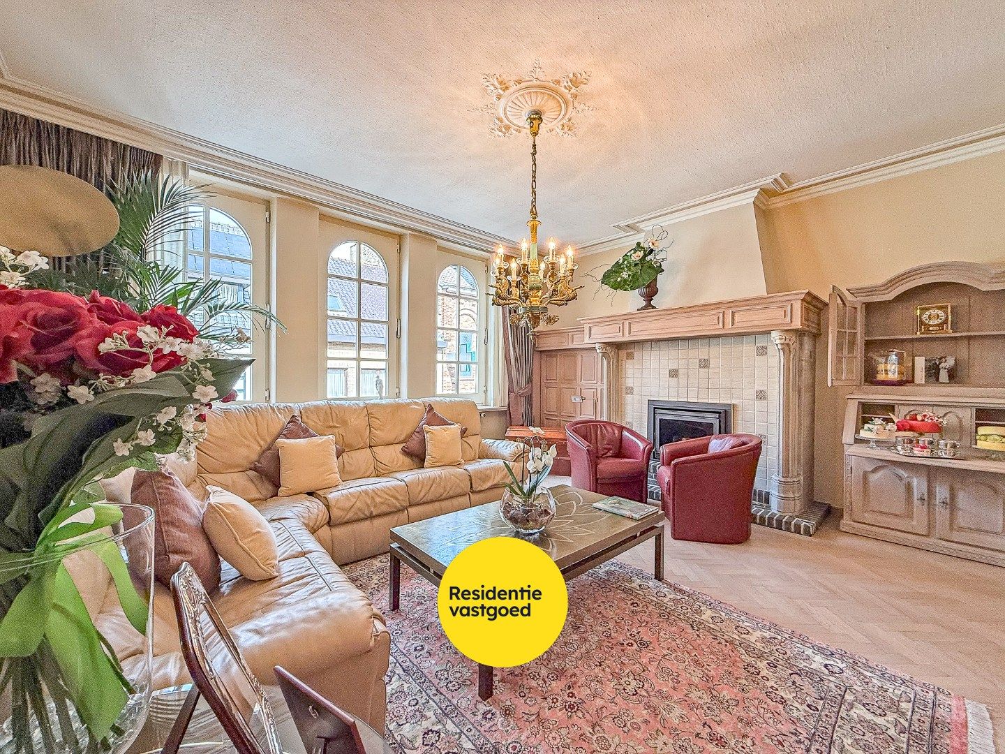 Prachtig herehuis met woonst en handelsruimte te Nieuwpoort-Stad op een zeer commerciële ligging in de Marktstraat op 400 m².  foto 8