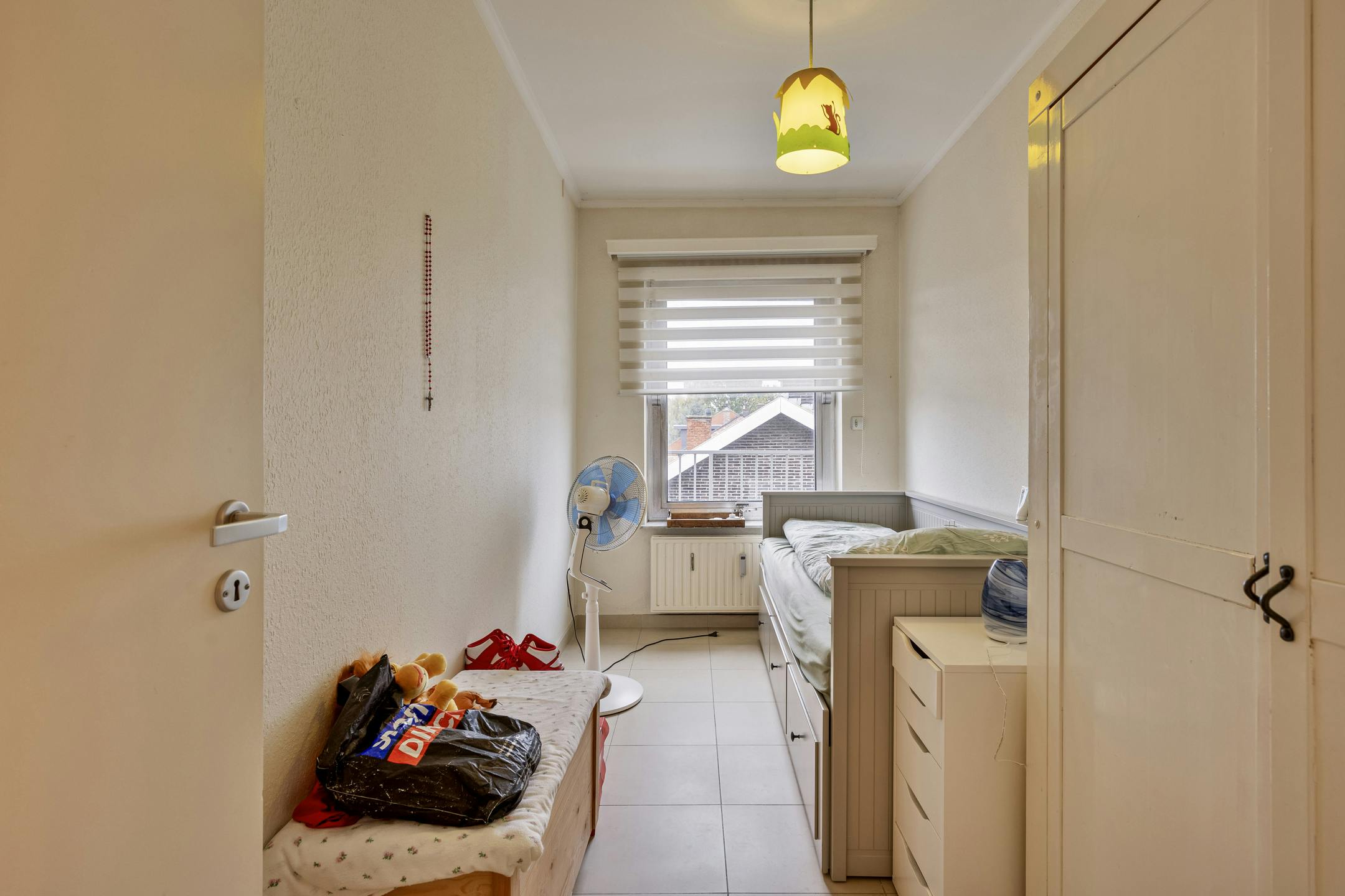 Drie slaapkamer appartement met garagebox en berging in het centrum van Hasselt foto 9