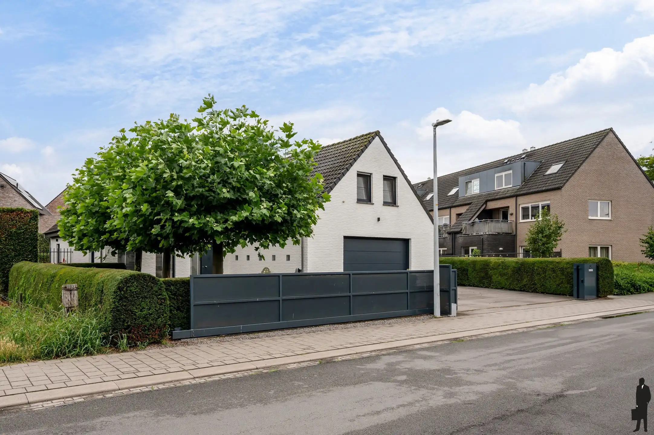Moderne woning met 332m² bewoonbare oppervlakte foto 6