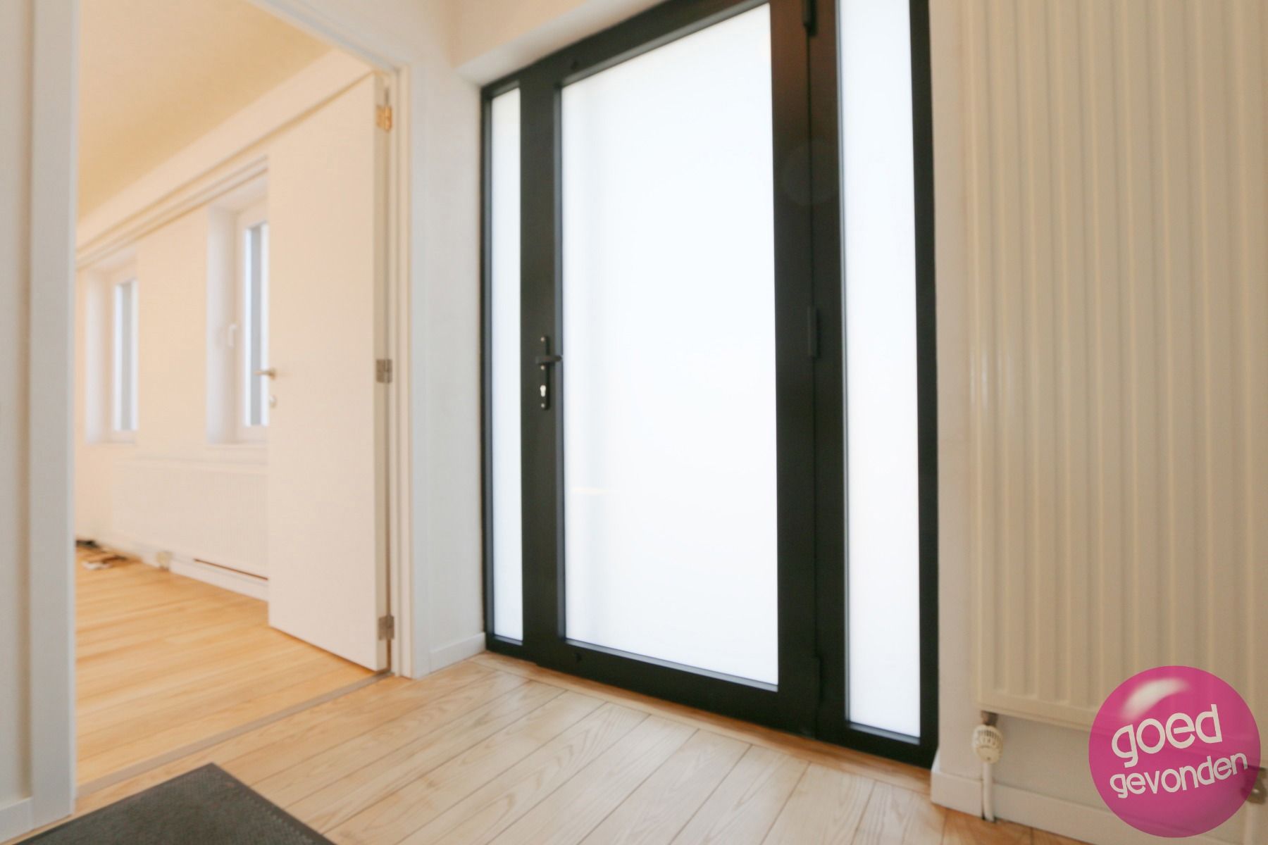 WONING - WERKPLAATS - 4 SLK - 2 GARAGES - TERRAS - TUIN foto 5