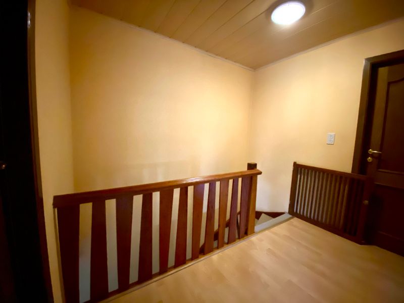 Ruime, goed onderhouden gezinswoning te Zeveren foto 10