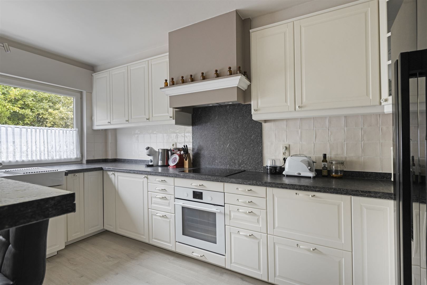 Handelswoning op commerciële toplocatie! foto 7