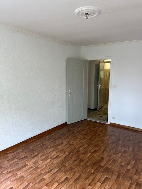 Centraal gelegen appartement met 2 slaapkamers, balkon en staanplaats foto 7