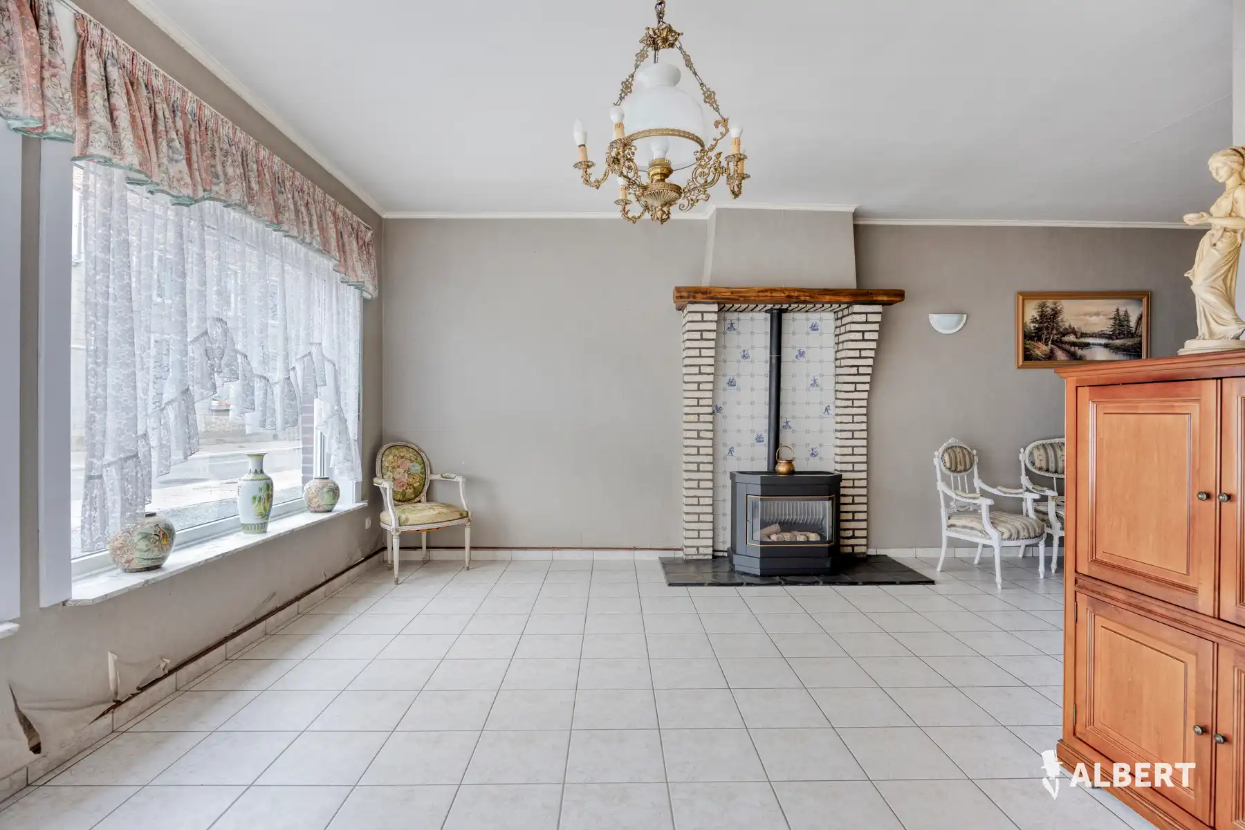 Charmante op te frissen woning met weidezicht foto 6