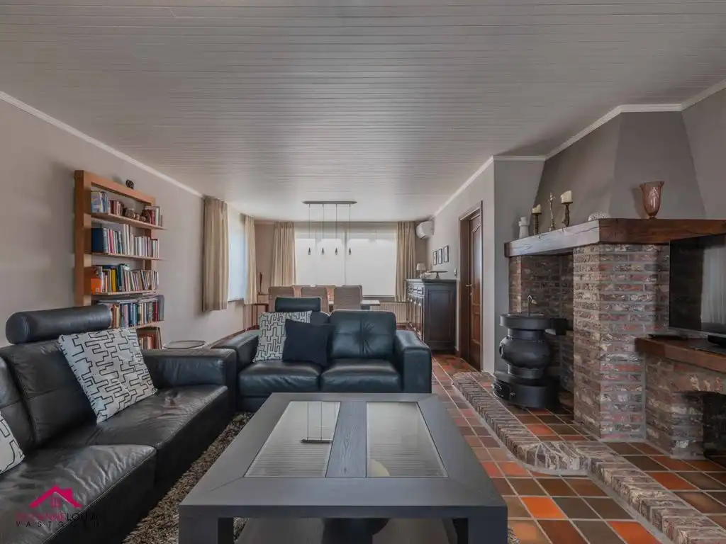 Gezellige vrijstaande woning, volledig onderkelderd foto 23