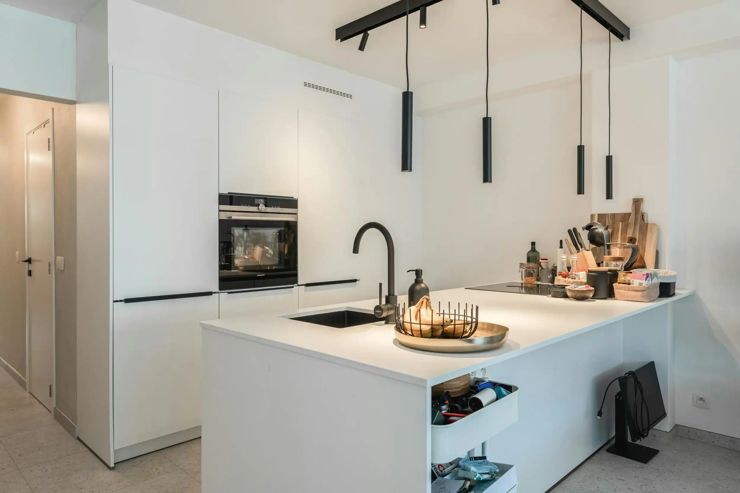 Instapklaar 2-slaapkamer appartement (85m²) te Oostende foto 8