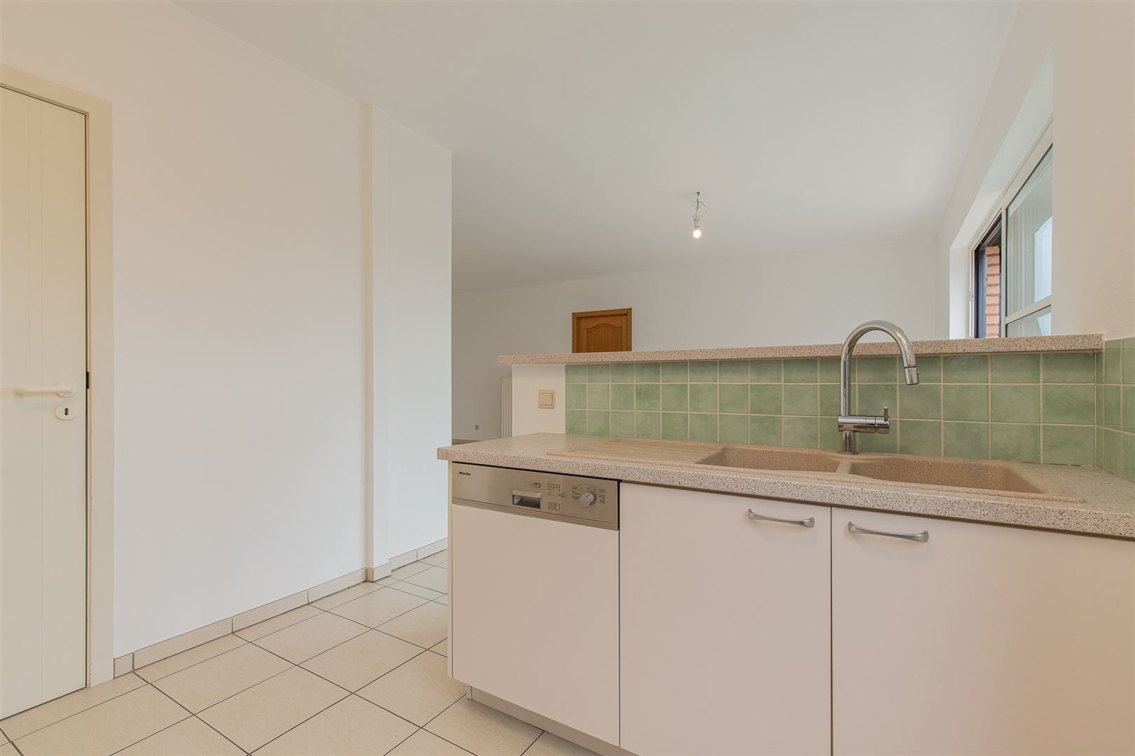 Appartement met 3 SLP te Sint-Agatha-Berchem foto 6