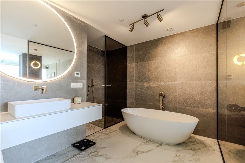 luxe1 SLPK appartement op grote hoogte in de Antwerp Tower foto 19