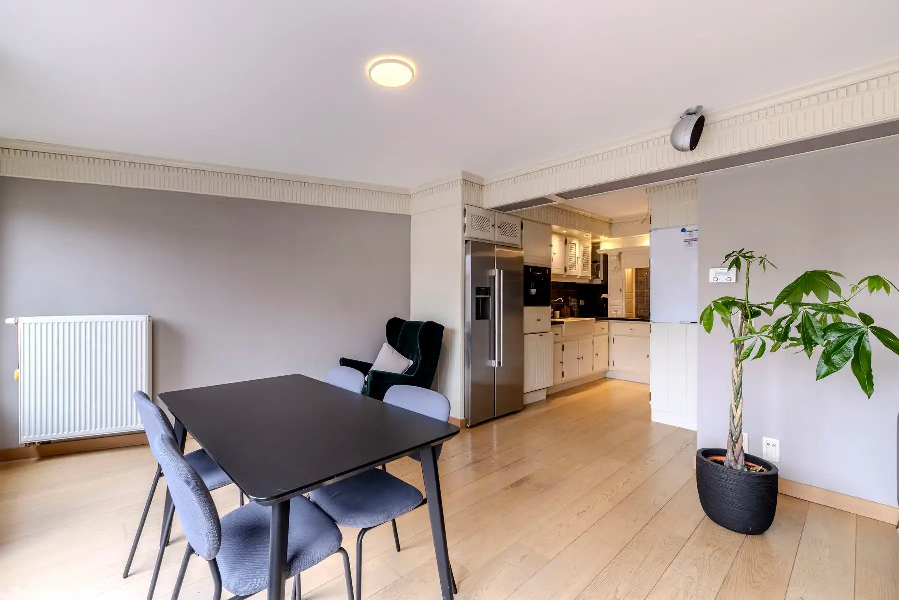 Ruim en stijlvol appartement met 3 slpks, terras en ondergrondse staanplaats in hartje Balen foto 5