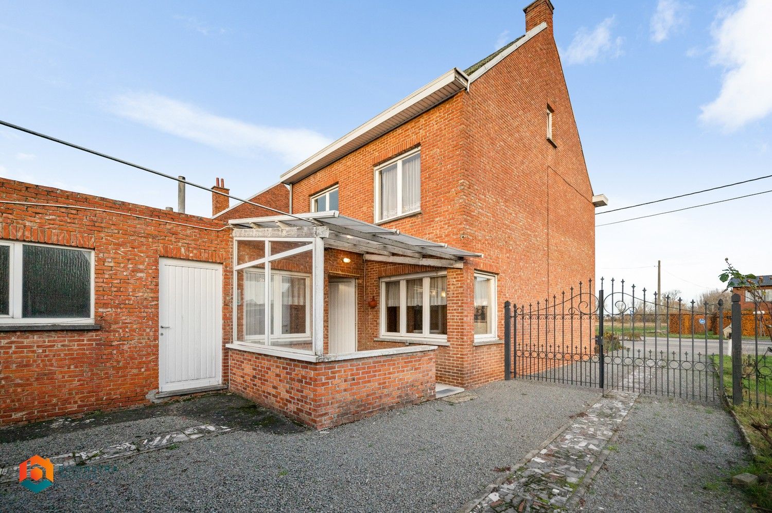 Te renoveren woning met 3 slpkrs en 2 garages in Berlaar-Heikant foto 20