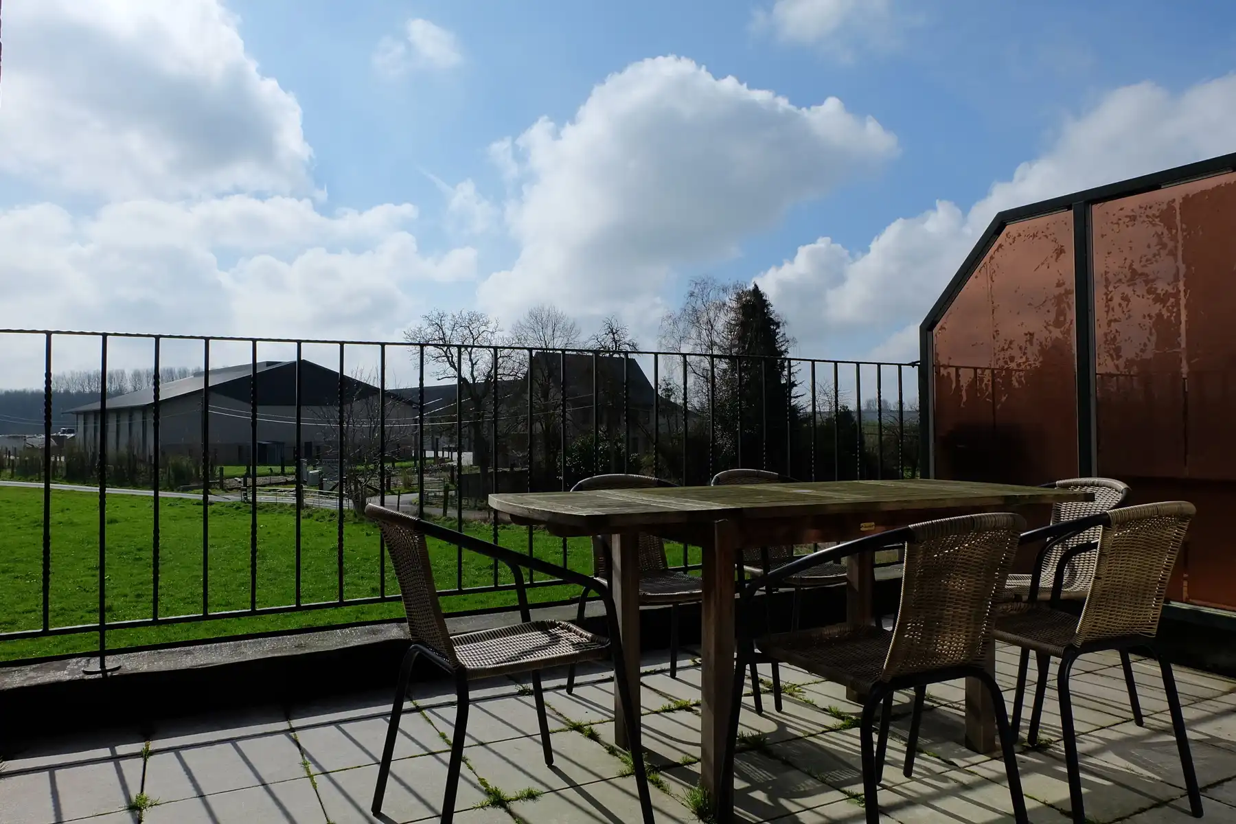 Appartement te huur foto 3
