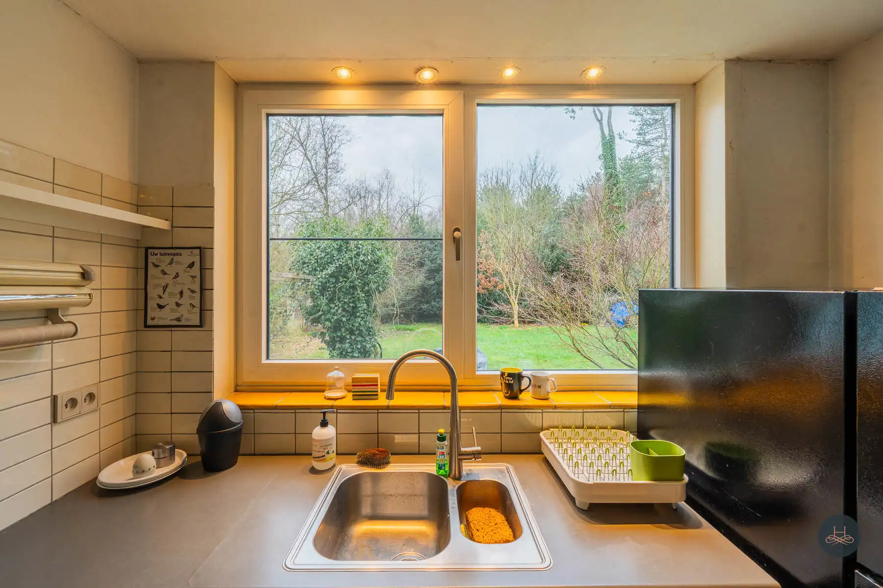 Laagbouwwoning in het groen met veel potentieel foto 18