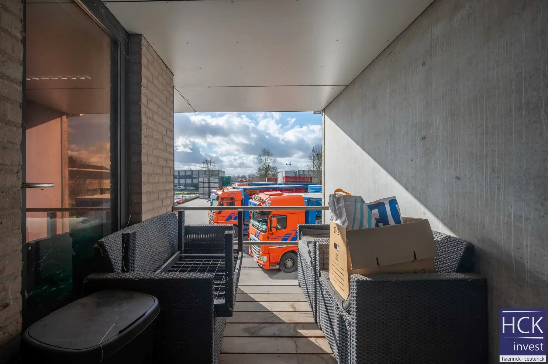 ZULTE - Zéér ruim appartement met 3 slaapkamers, terras en parkeermogelijkheid foto 12