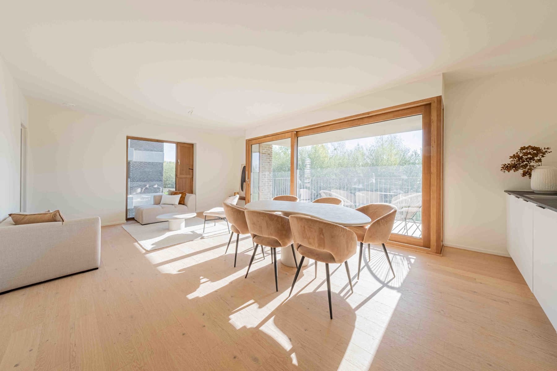 BEN-appartement met 2 slaapkamers in groene omgeving foto 3