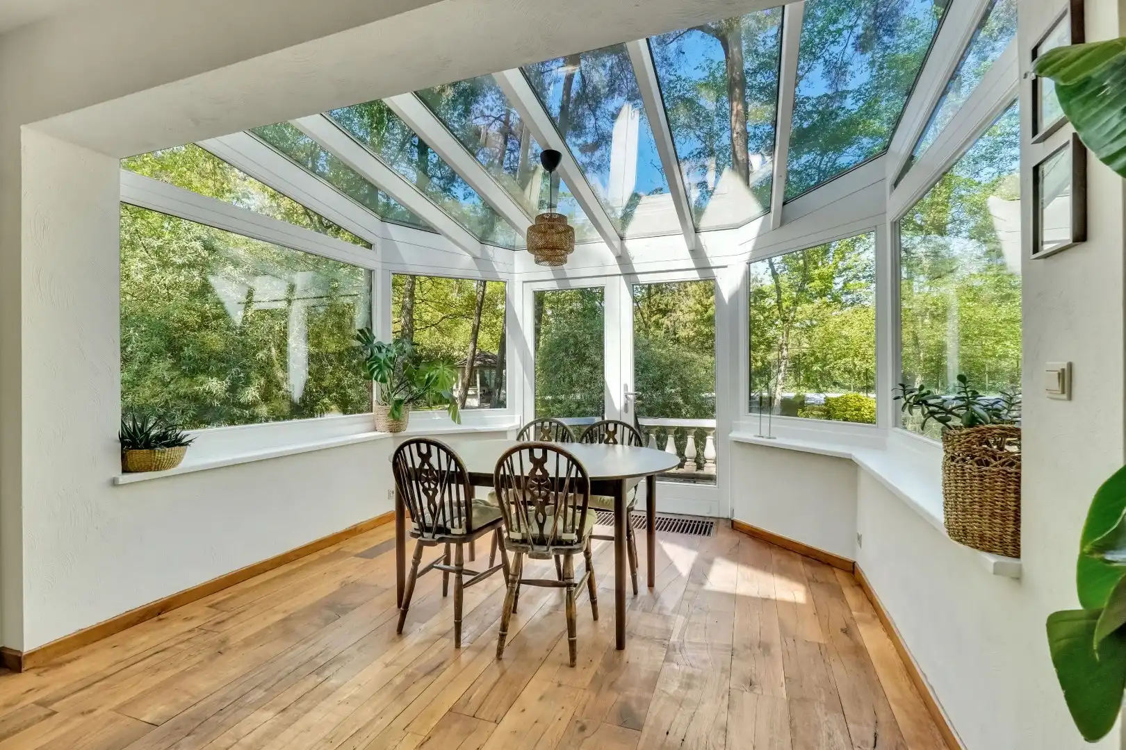 UITZONDERLIJKE VILLA MET GASTENVERBLIJF OP EEN PRESTIGIEUZE LOCATIE TE REKEM ! foto 24