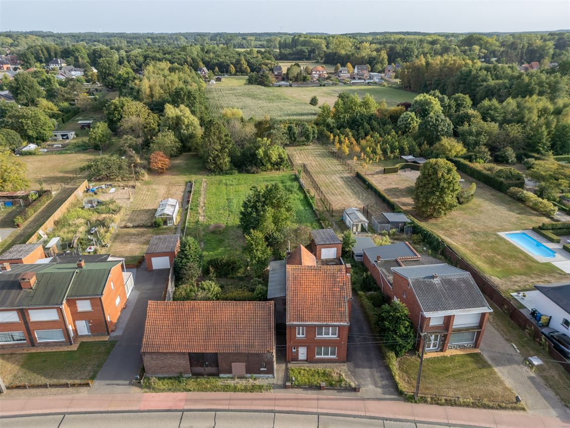 Hoofdfoto van de publicatie: Woning met 3sk op perceel van 19a27ca