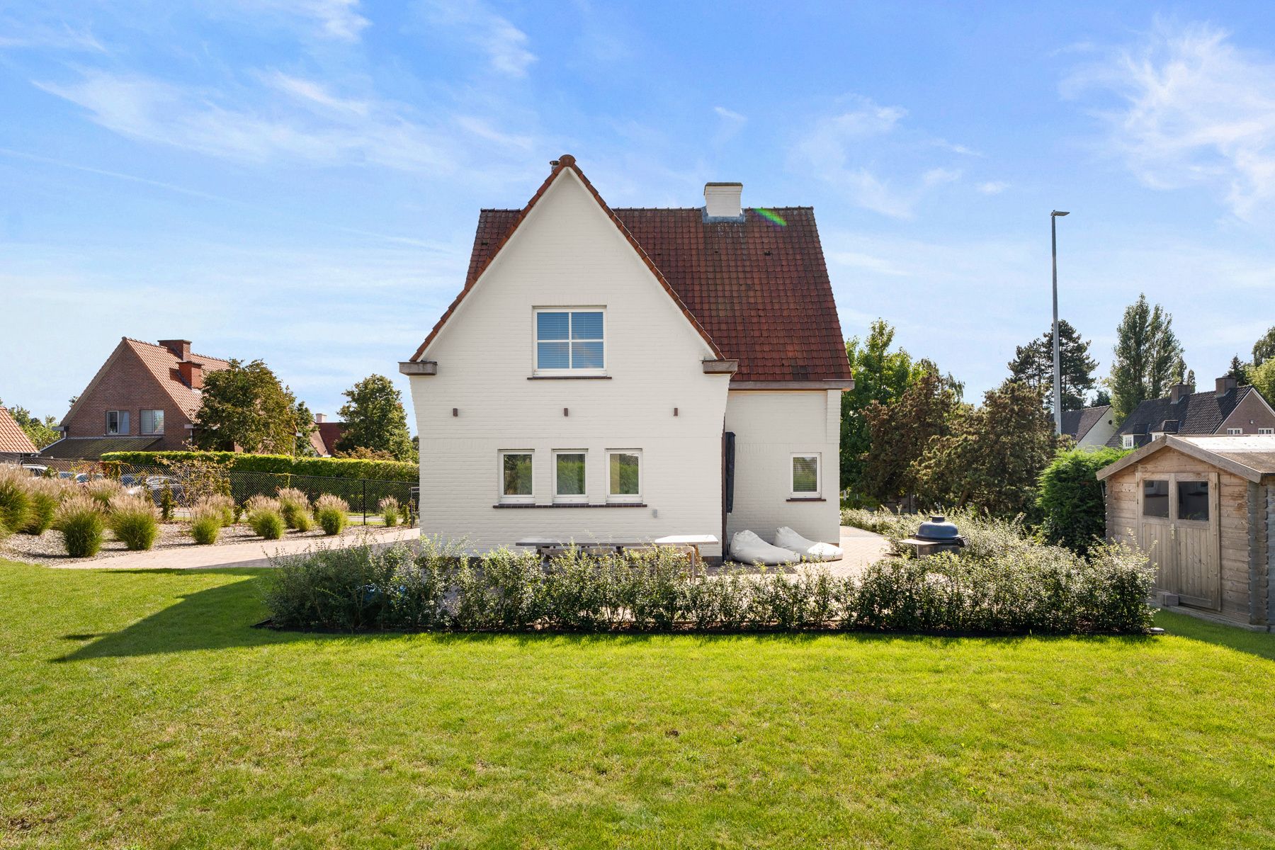 Vernieuwde, lichtrijke woning met 3 slpks + dressing in Eine foto 23