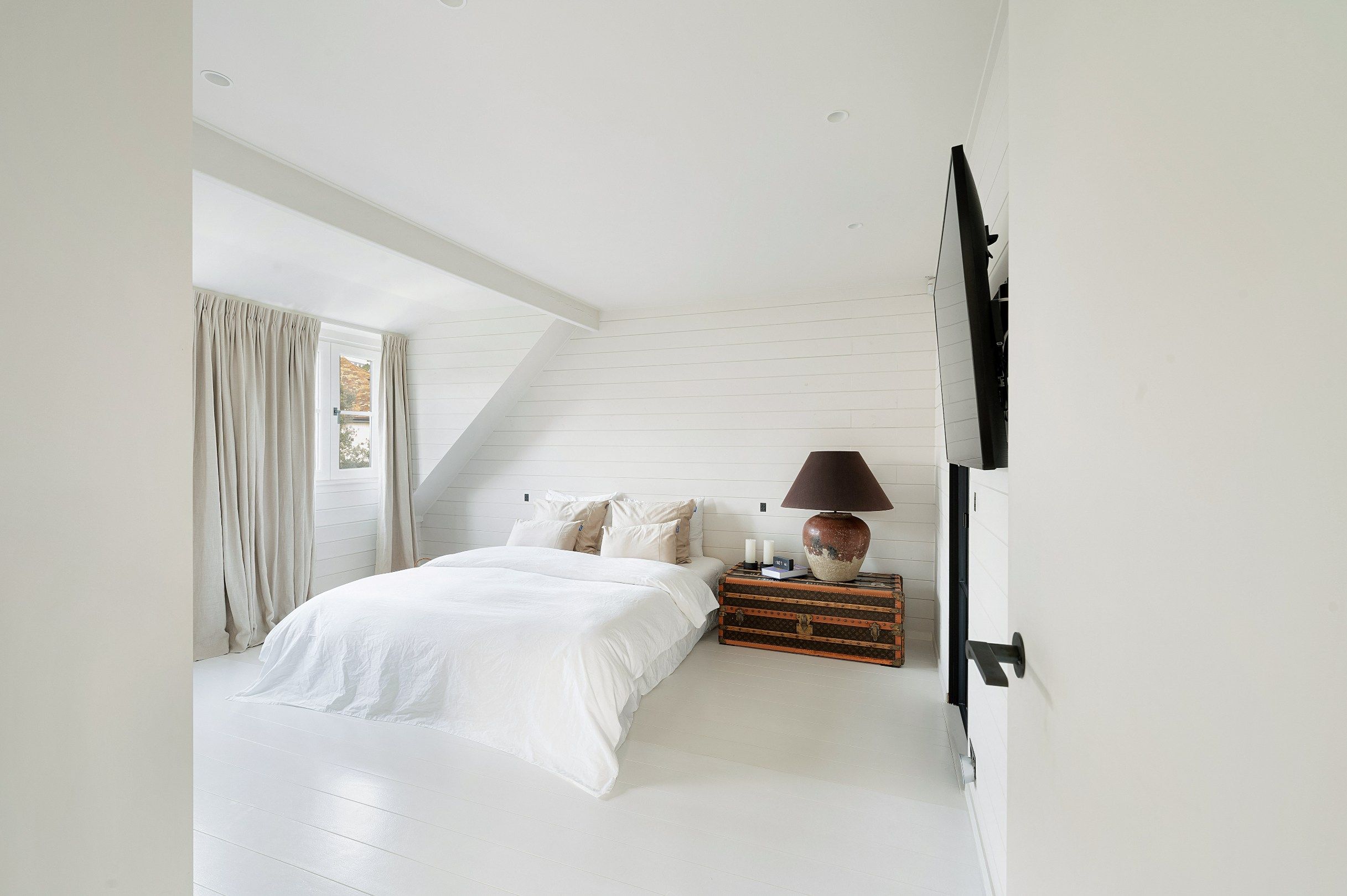 Luxueus afwerkte koppelvilla op wandelafstand van het Albertplein en de Lippenslaan foto 18