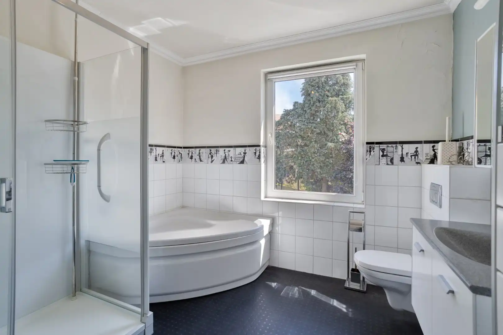 Centraal gelegen ruime woning met 4 slaapkamers en tuin te Tienen - EPC 222Kwh/m² foto 20