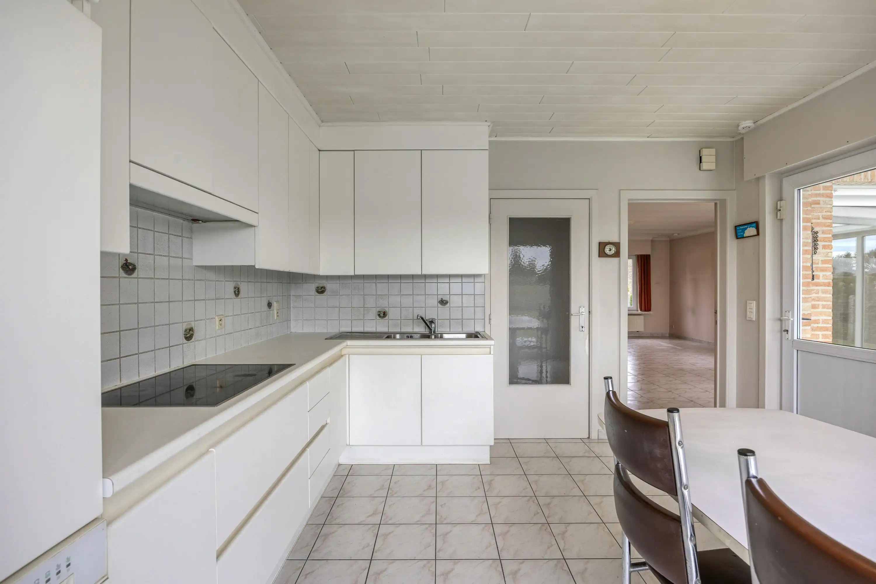 Charmante, op te frissen woning op een toplocatie in Aalter foto 6