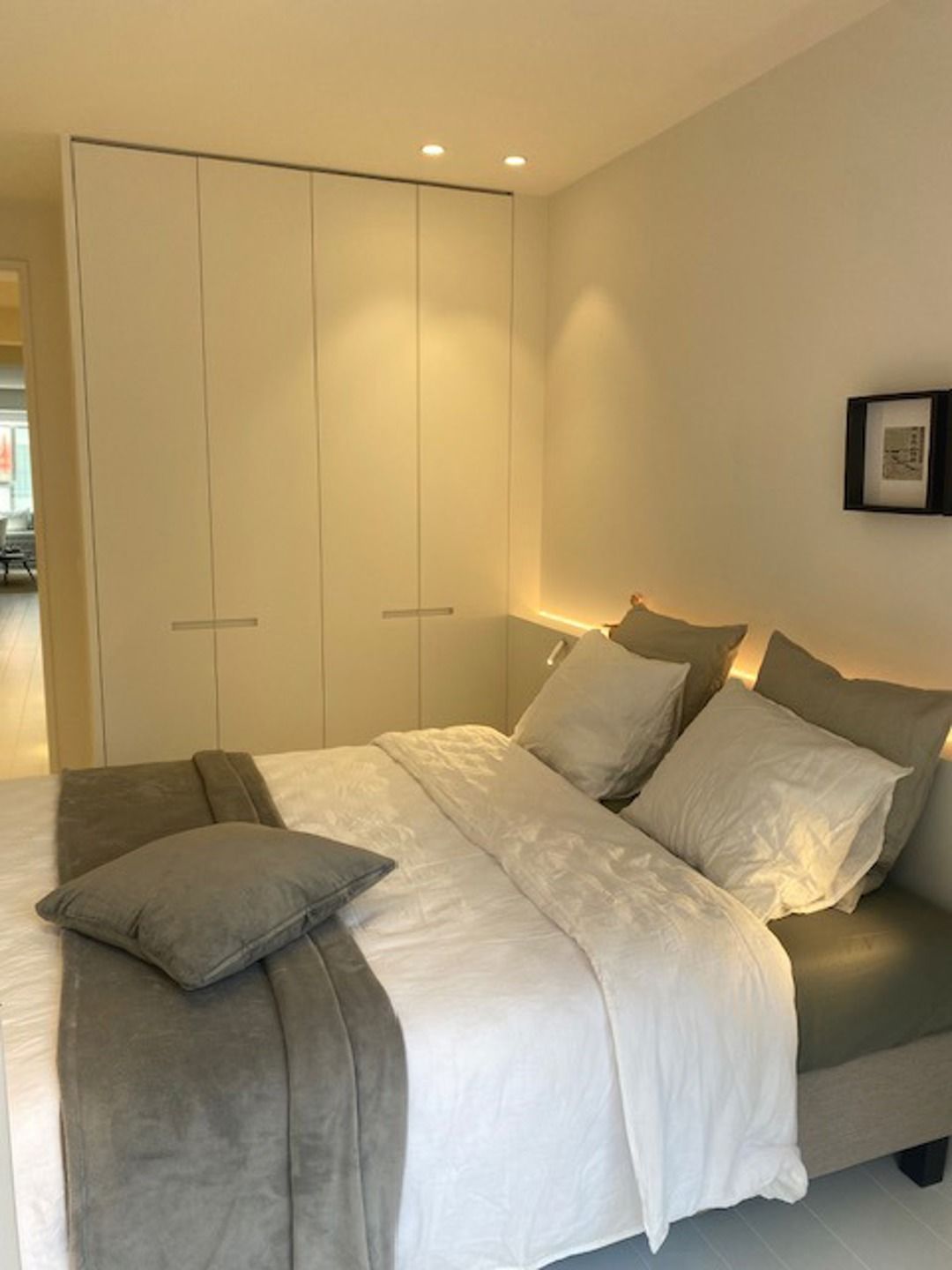 Prachtig gerenoveerd appartement op 100m van de zee. foto 10