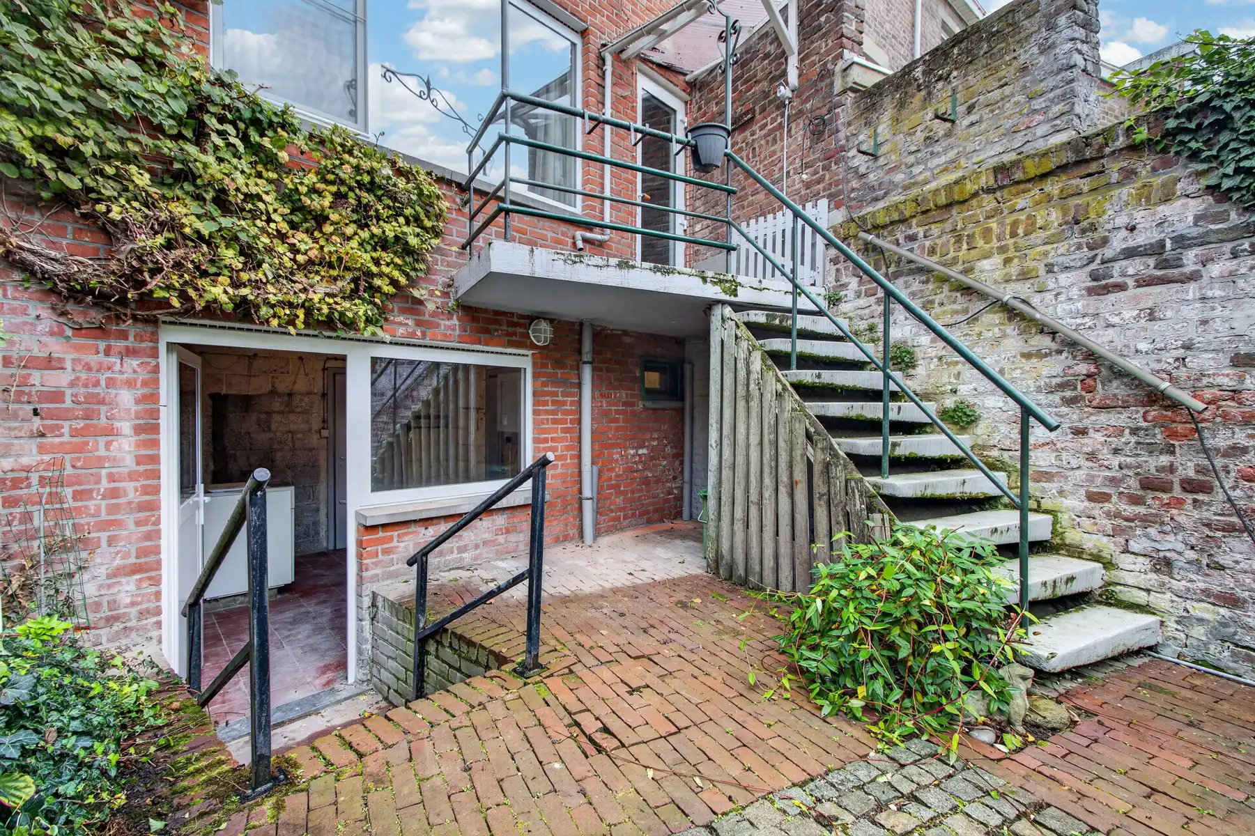GEZINSWONING + 3 SLK + STADSTUIN + GARAGE + CENTRUM + RUSTIG foto 10