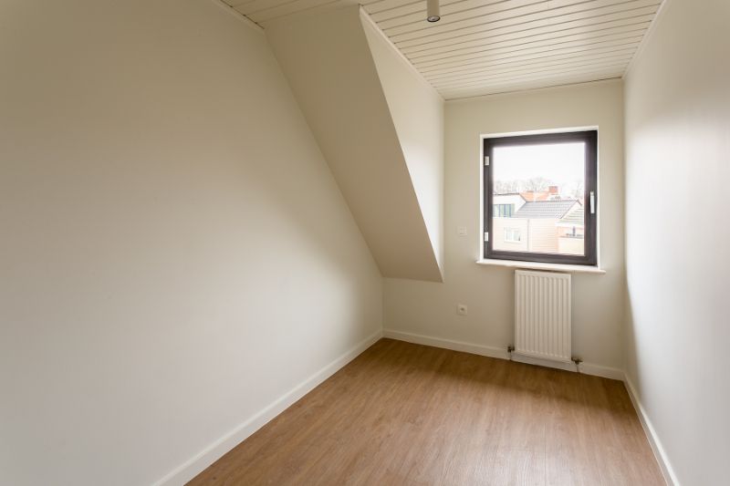 Instapklare ruime woning,  W-tuin, op centrale locatie! foto 15