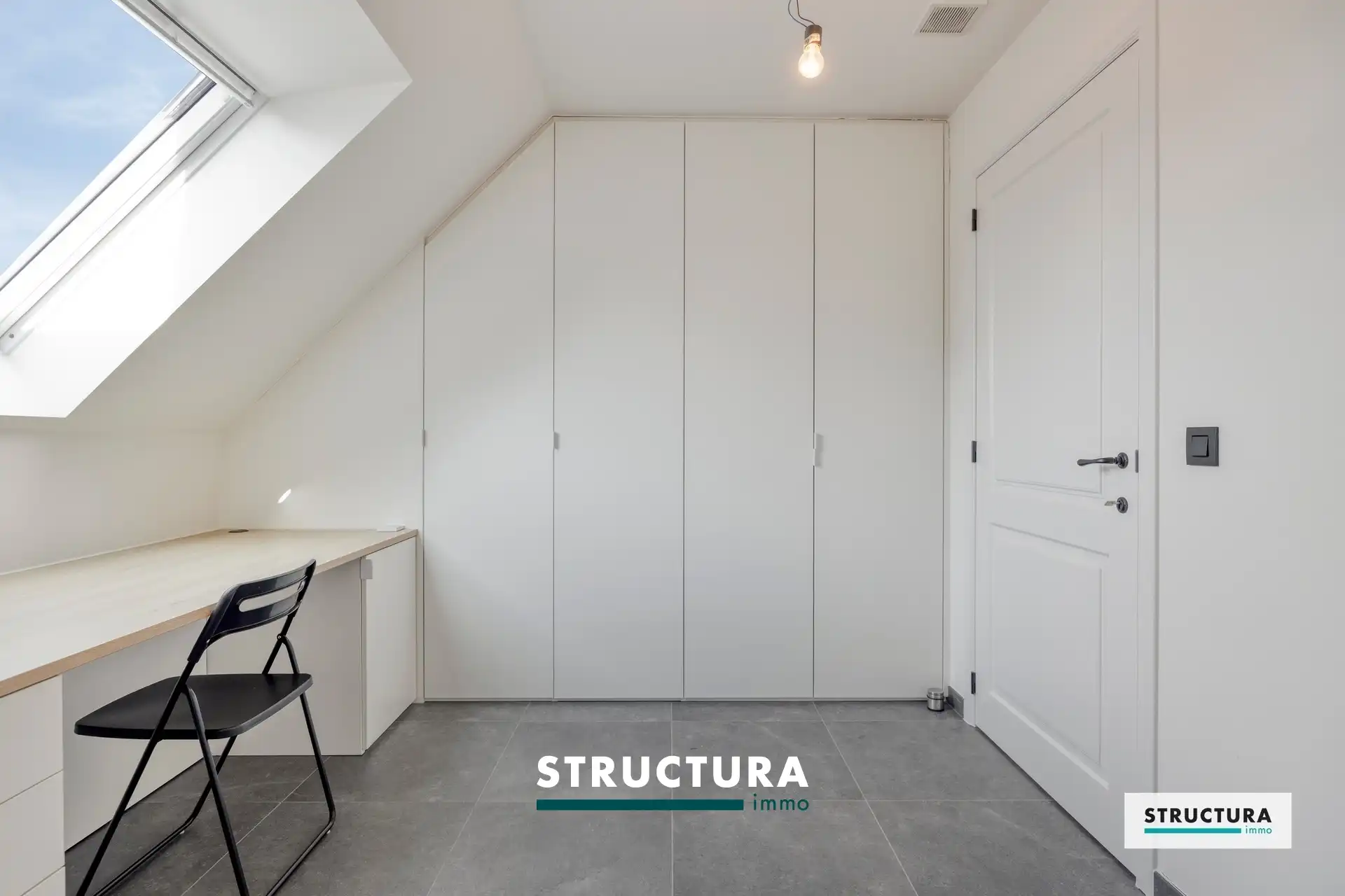 Luxueus appartement op de bovenste verdieping foto 15