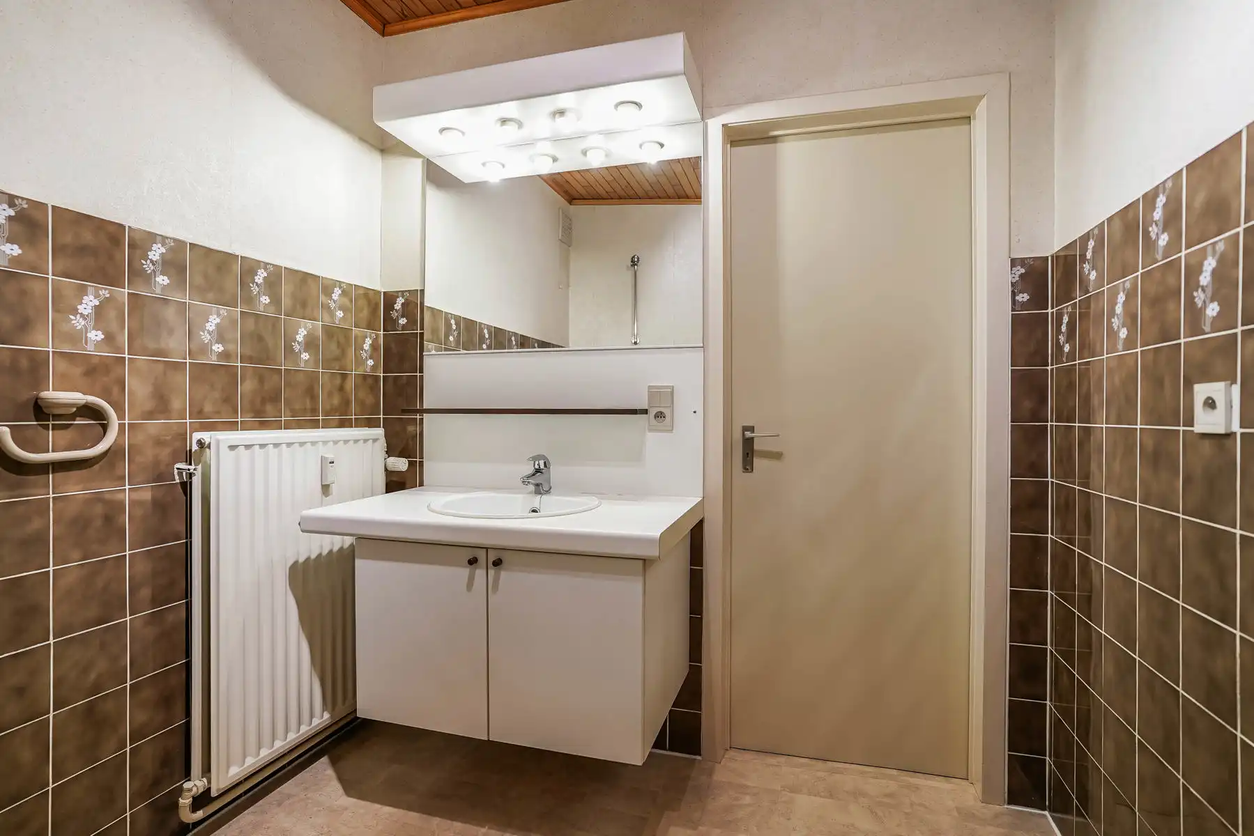 Appartement met 2 slaapkamers en overdekte autostaanplaats te Londerzeel Sint Jozef foto 11