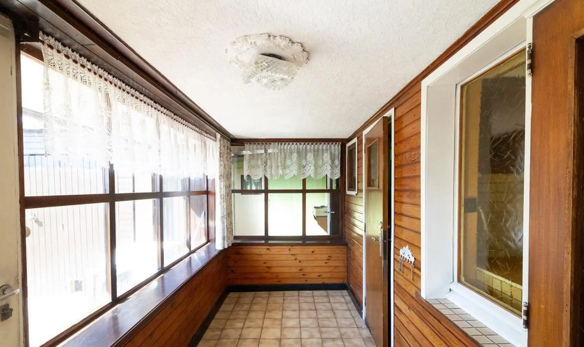 Huis te koop foto 14