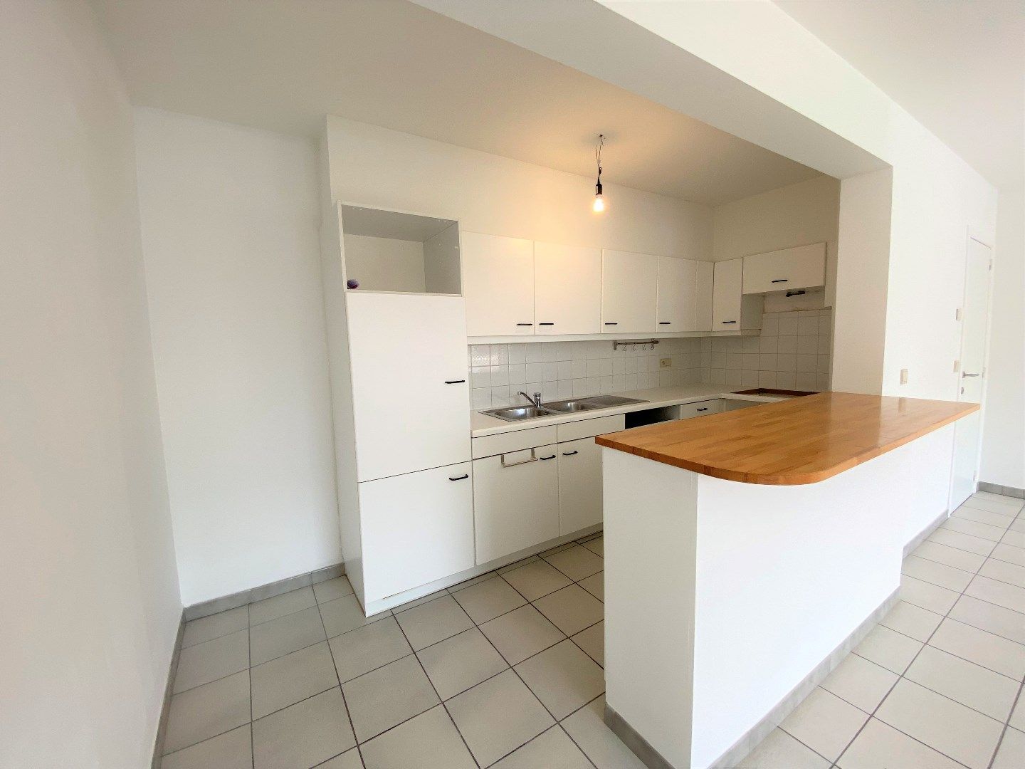 Centraal gelegen appartement met 2 slpks. foto 6