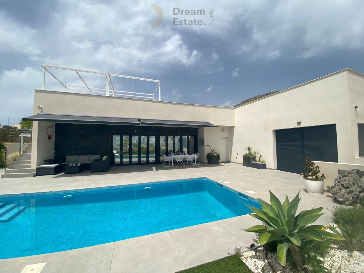Exclusieve Designvilla instapklaar in Polop – Moderne Luxe met Zeezicht foto 21
