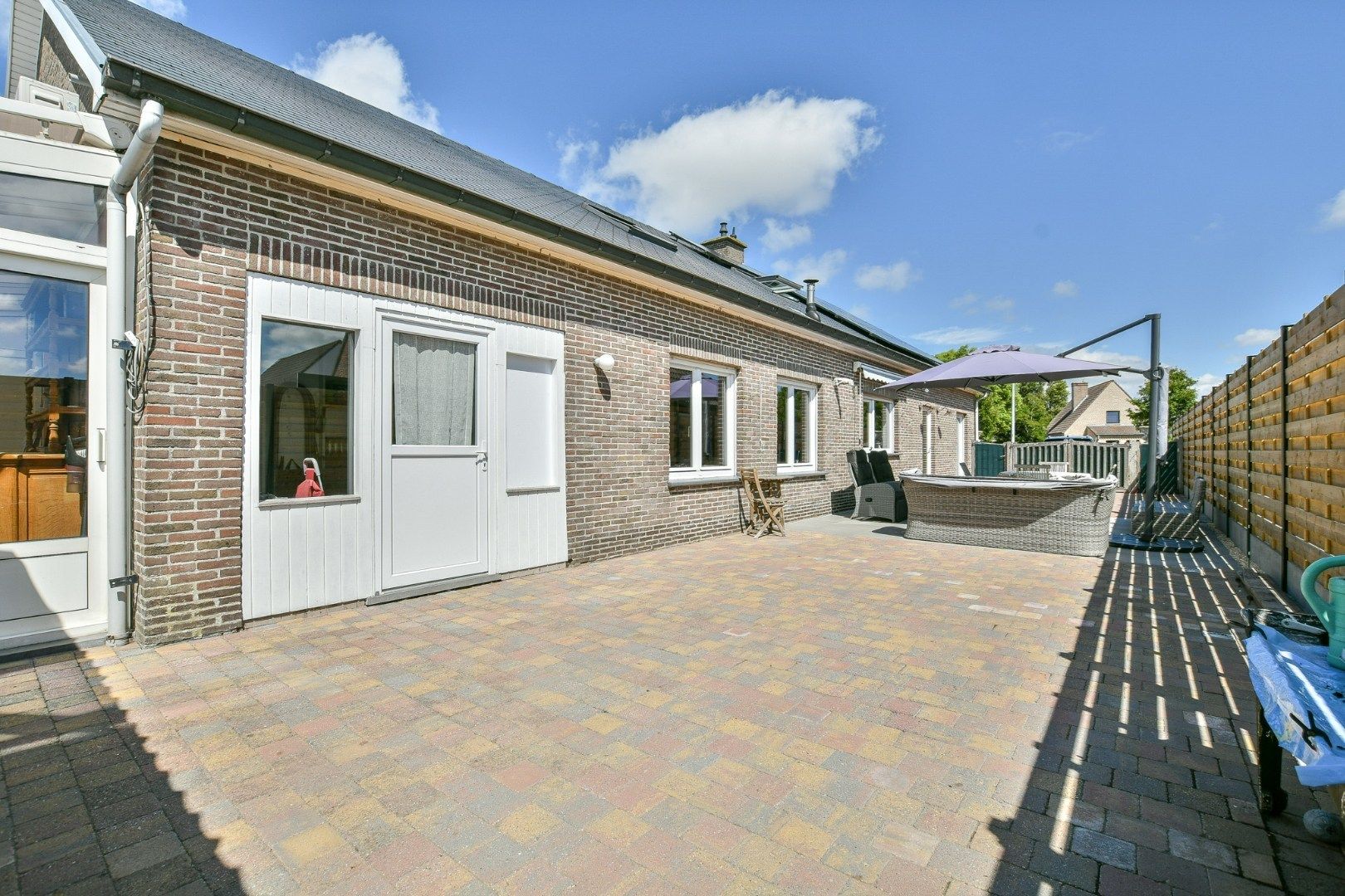 Instapklare woning op toplocatie in rustige woonwijk te Harendijke, Wenduine! foto 14