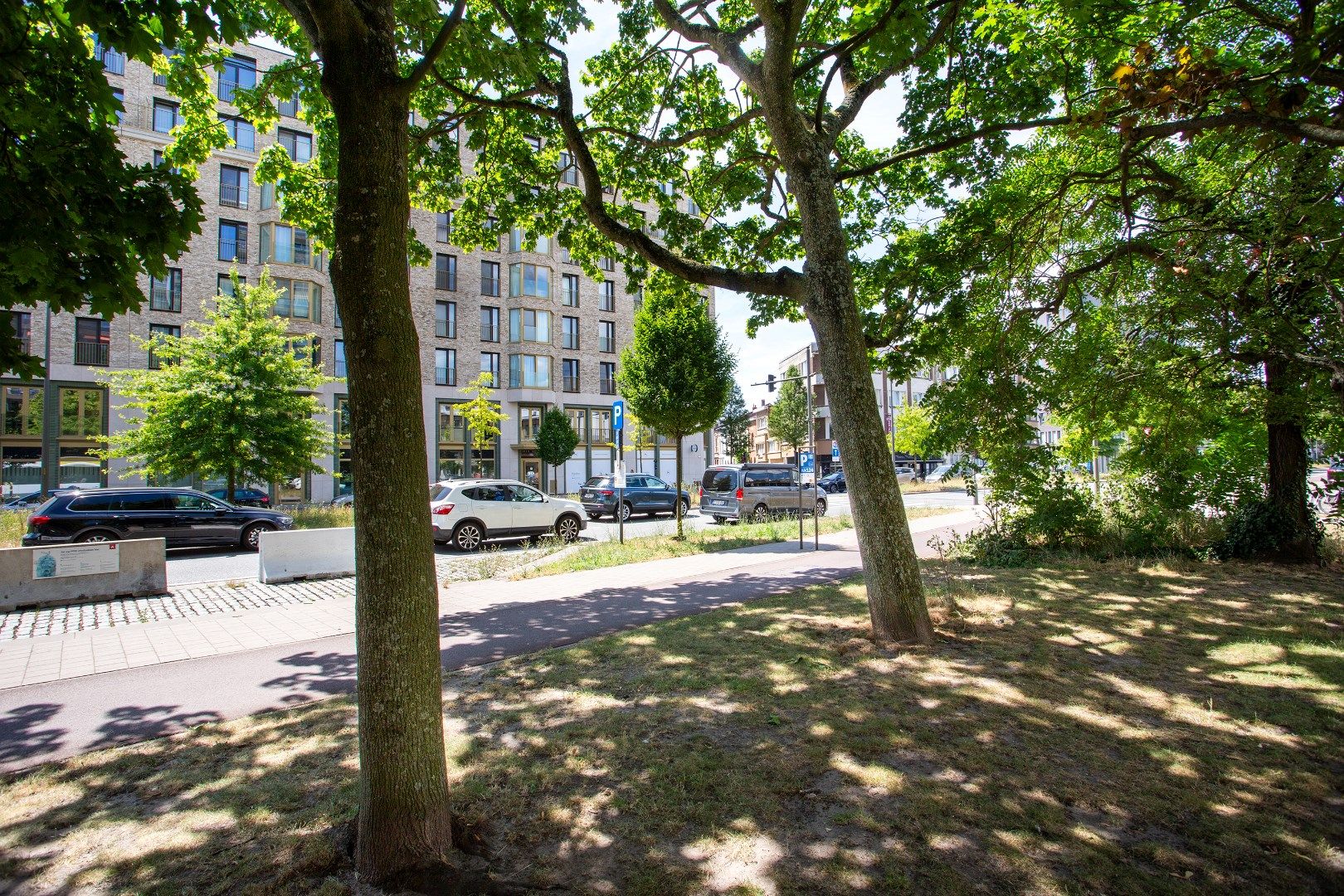 Moderne penthouse met drie slaapkamers en zonnig terras in hartje Zurenborg – Antwerpen foto 28