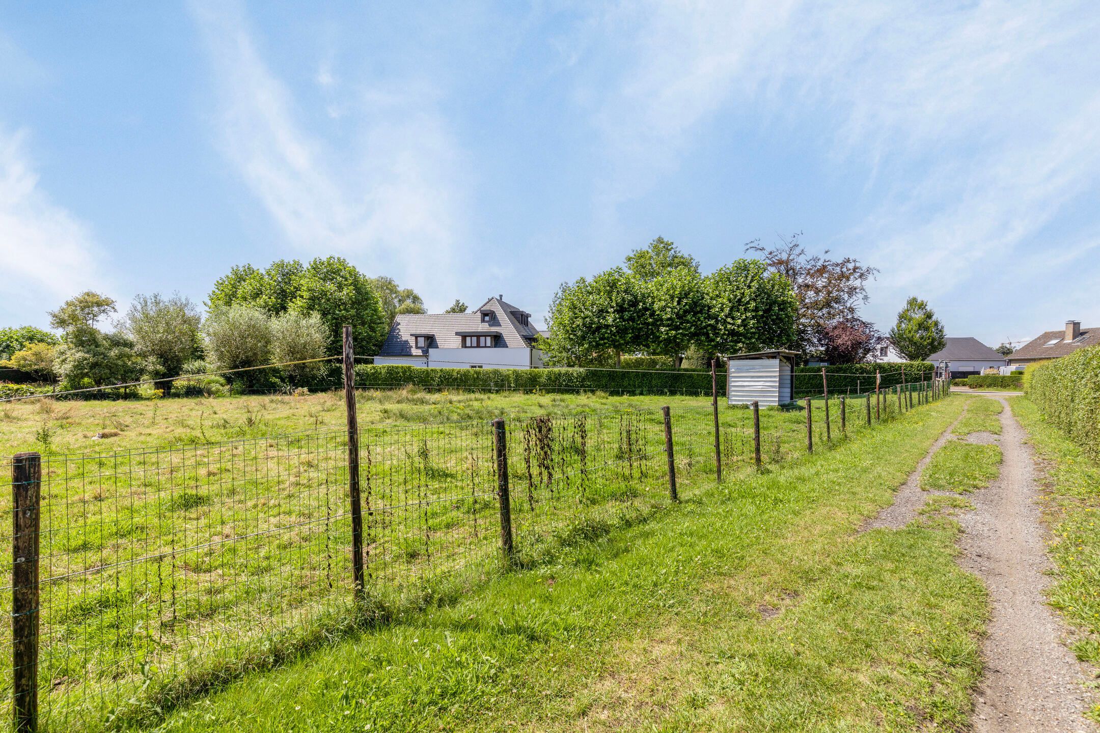 Uniek Stuk Projectgrond van 2300m² in het Hart van Sijsele foto 4