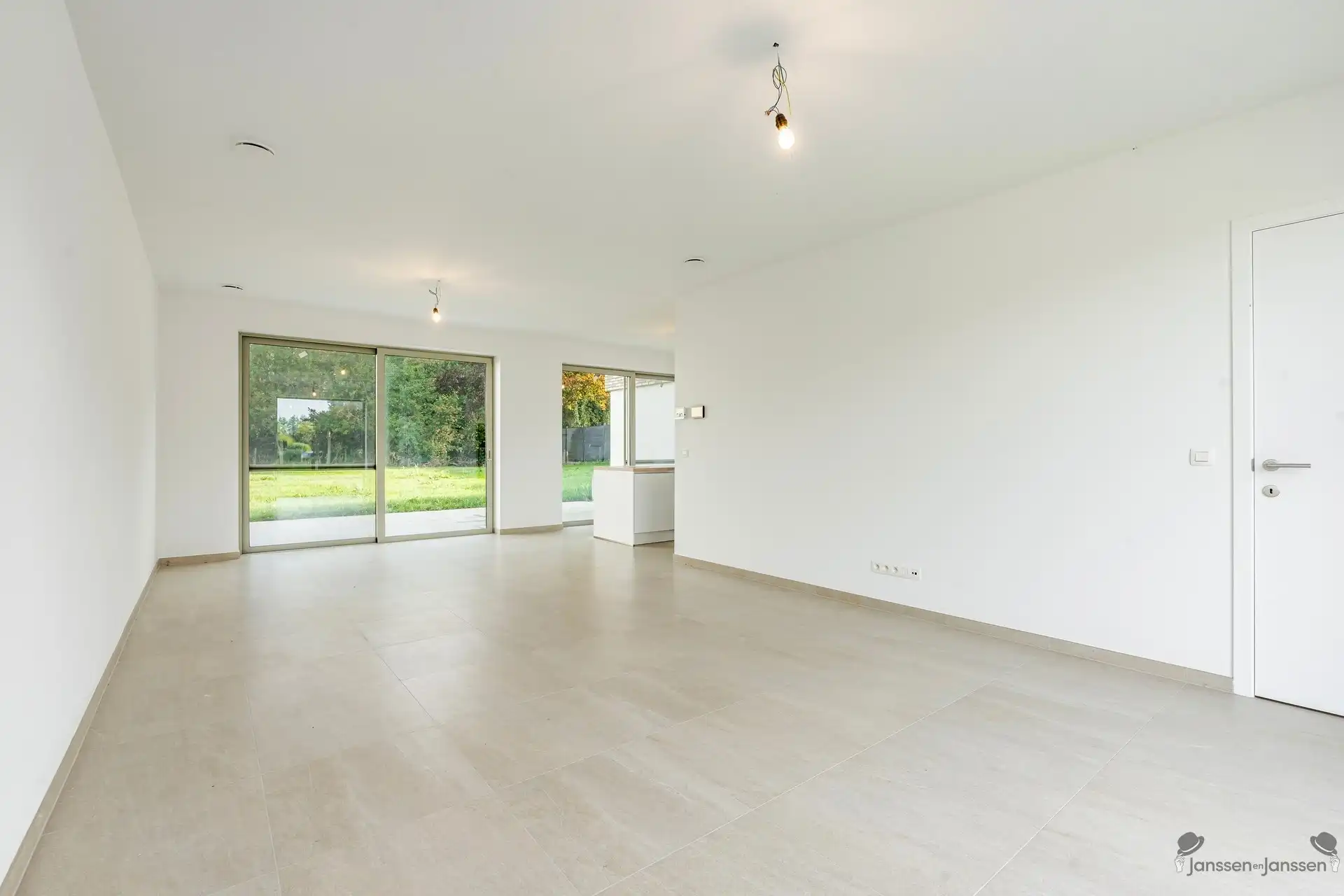 Ruime nieuwbouwwoning met 5 slaapkamers en uitbreidingsmogelijkheid foto 6