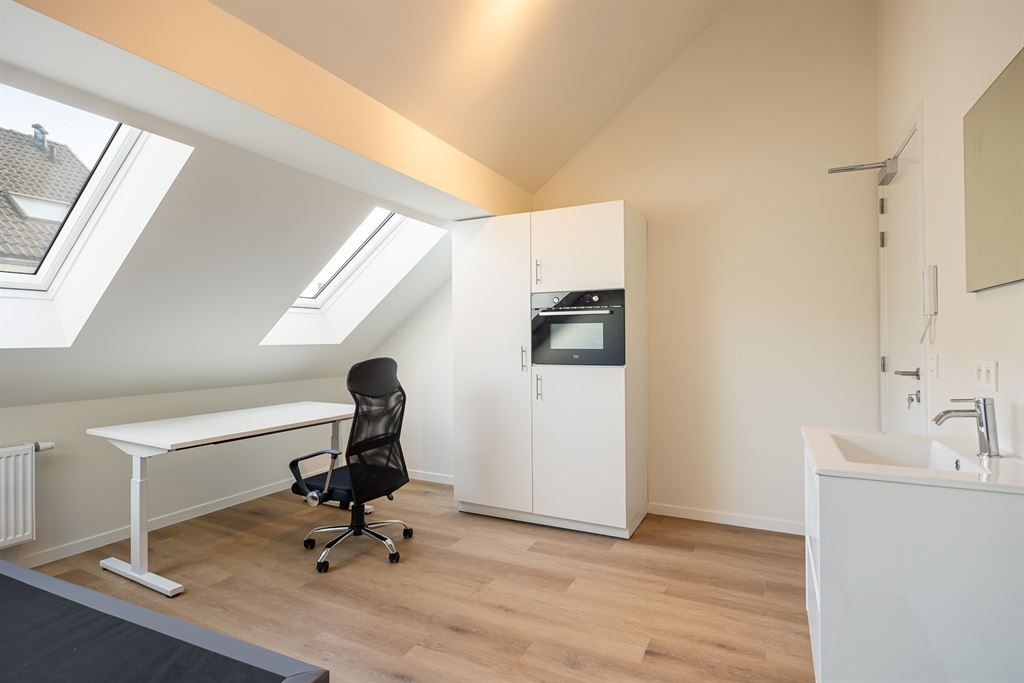 Studentenhuis met 5 kamers foto 11