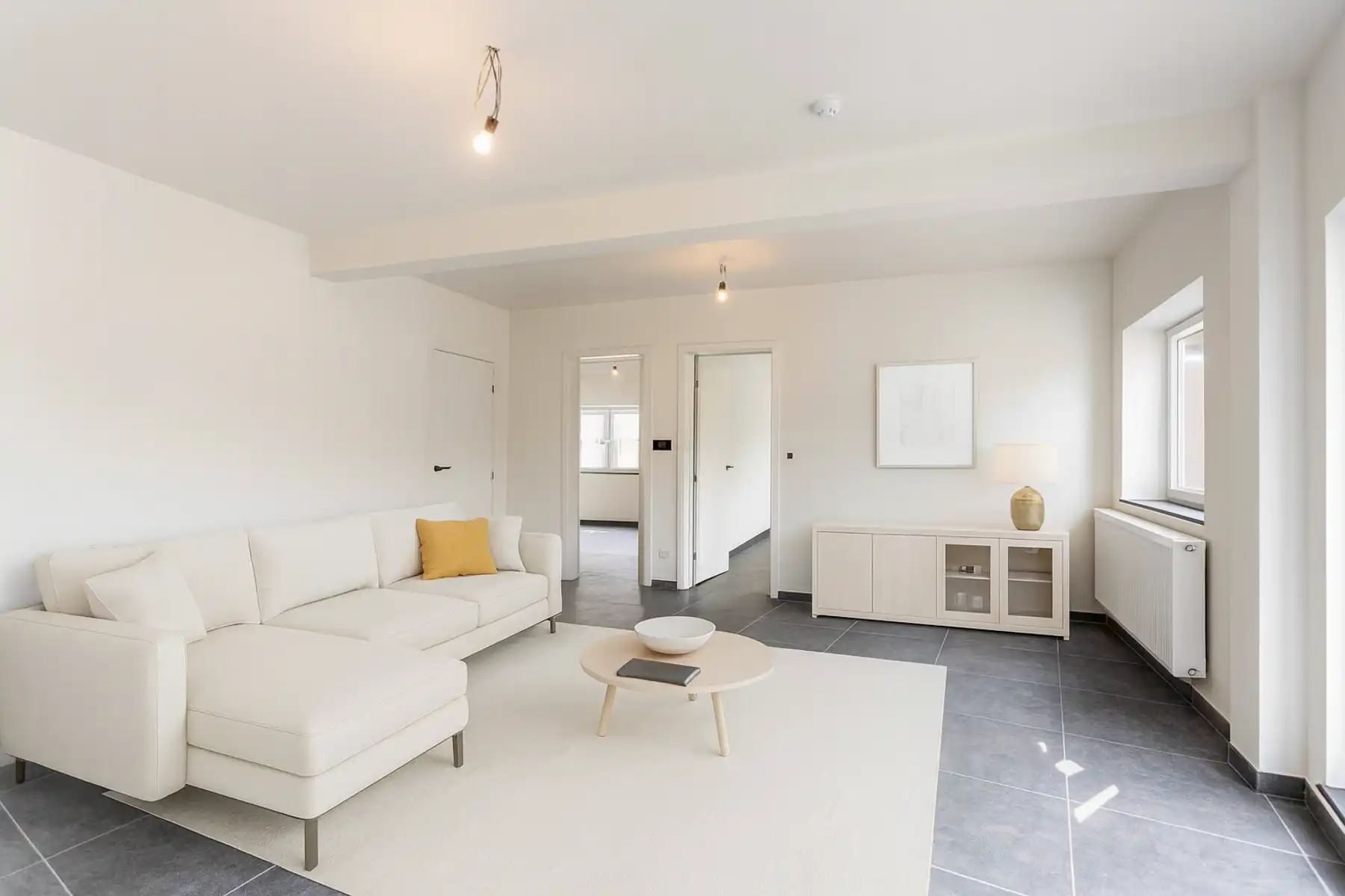 Erg ruim appartement met groot terras! foto 5