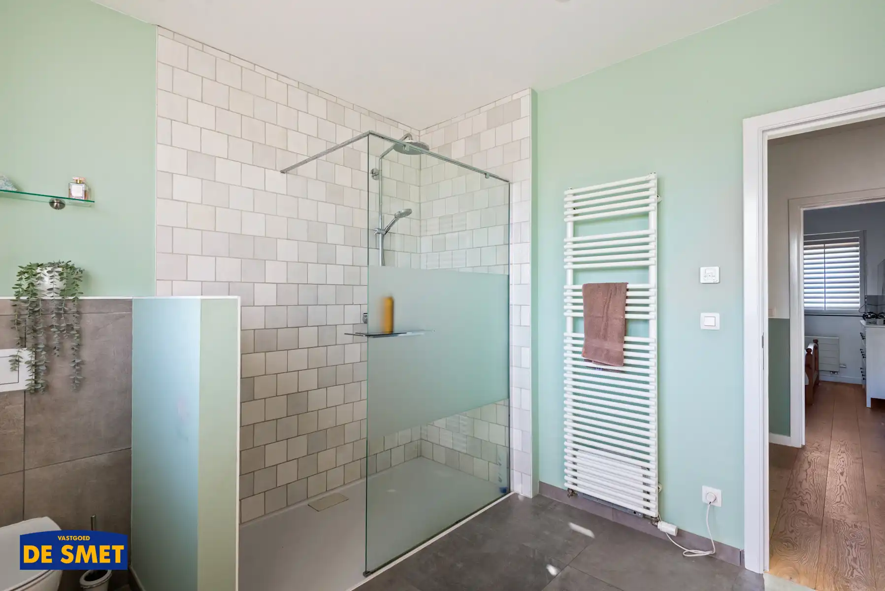 Recente, zéér goed onderhouden ééngezinswoning foto 19