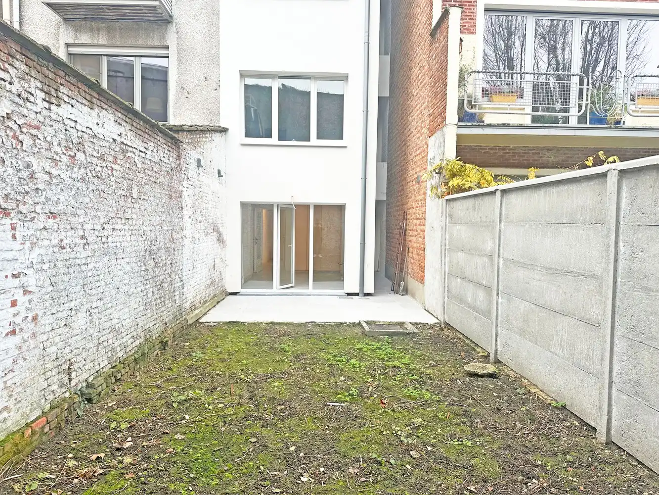 Gelijkvloers kantoor met aparte keuken en tuin in Antwerpen! foto 7