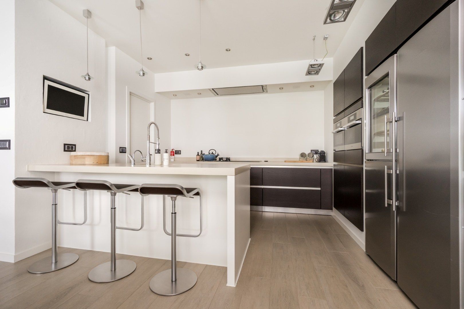 Stijlvol wonen in het hart van de Cadix-wijk foto 8