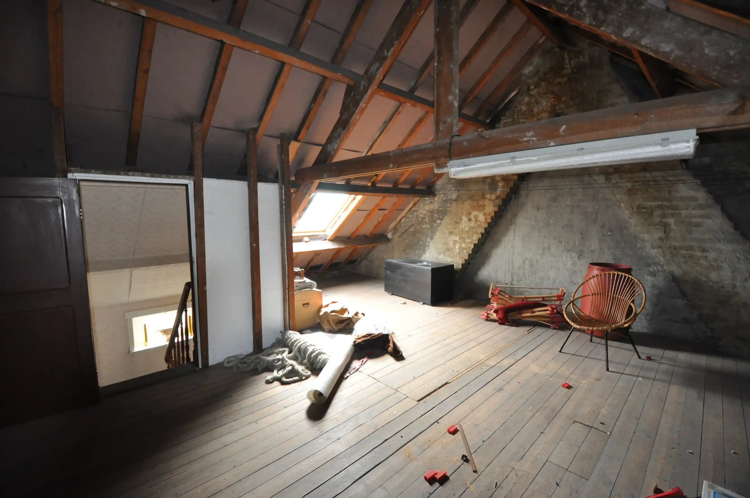 Ruime renovatiewoning met mogelijheid tot 5 slaapkamers foto 16