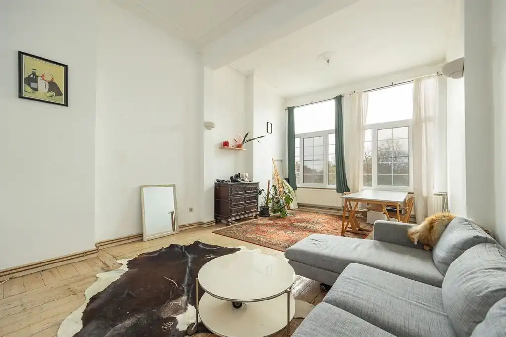 Uitzonderlijk ruime, statige herenwoning foto 13